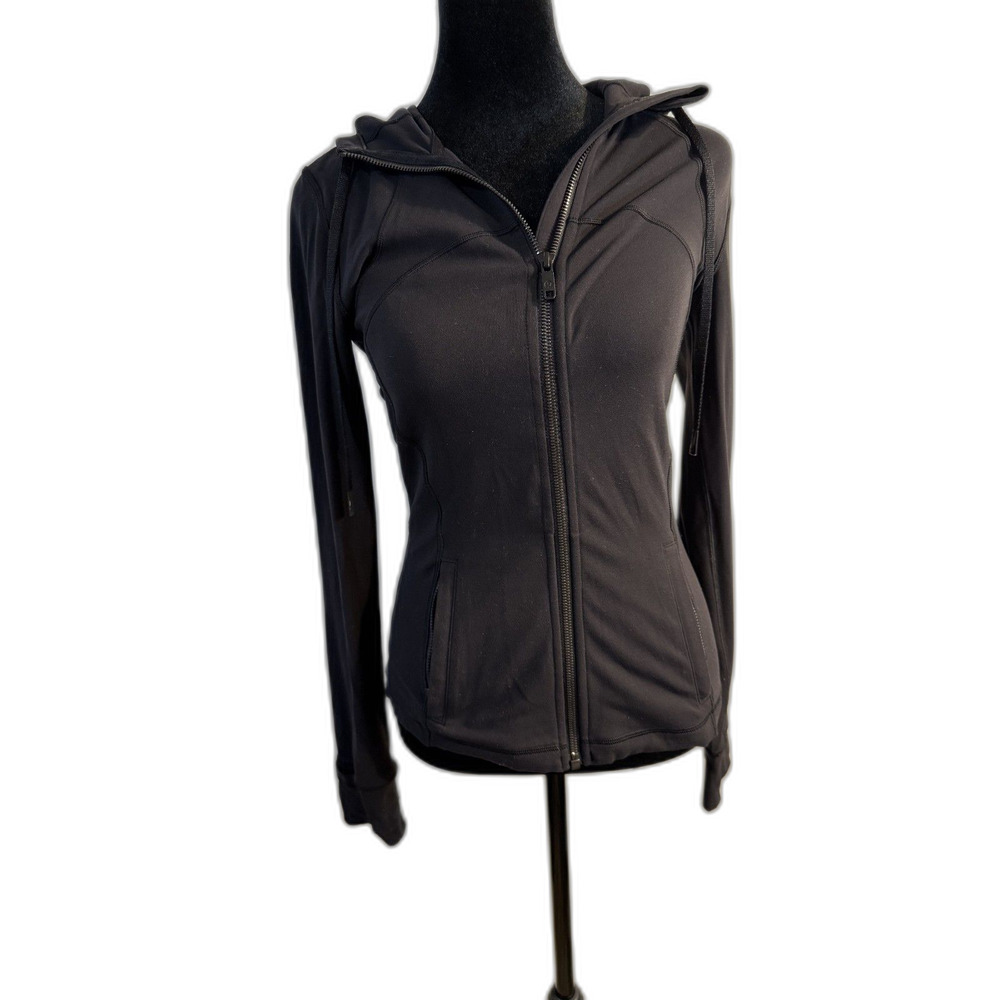 Lululemon Black Define Hoodie Jacket — Full Zip, Form Fitting, Thumbholes